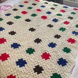 Colorful Crochet granny square afghan  Blanket-throw vintage